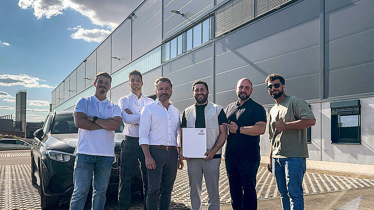 Erfolgreiche Schlüsselübergabe einer Neubau-Logistikhalle an Hillwood in Möckern Erfolgreiche Schlüsselübergabe einer Neubau-Logistikhalle an Hillwood in Möckern